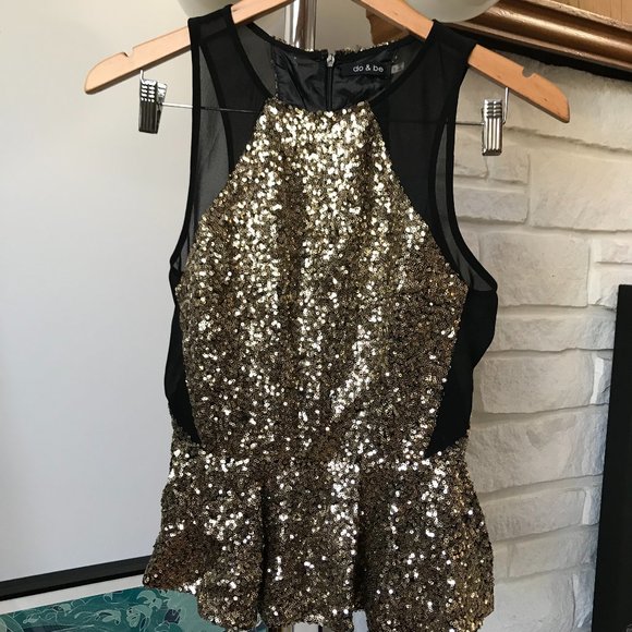 Sequins Top - Picture 1 of 6